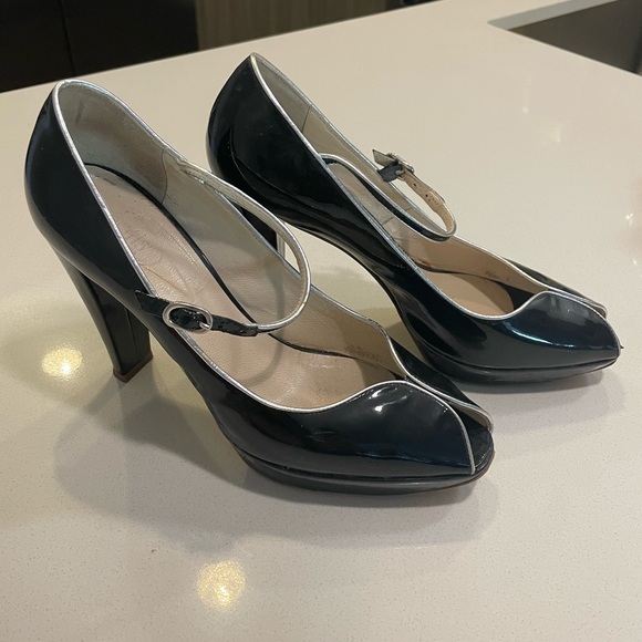 Italian leather black pumps with open toe - Picture 2 of 6